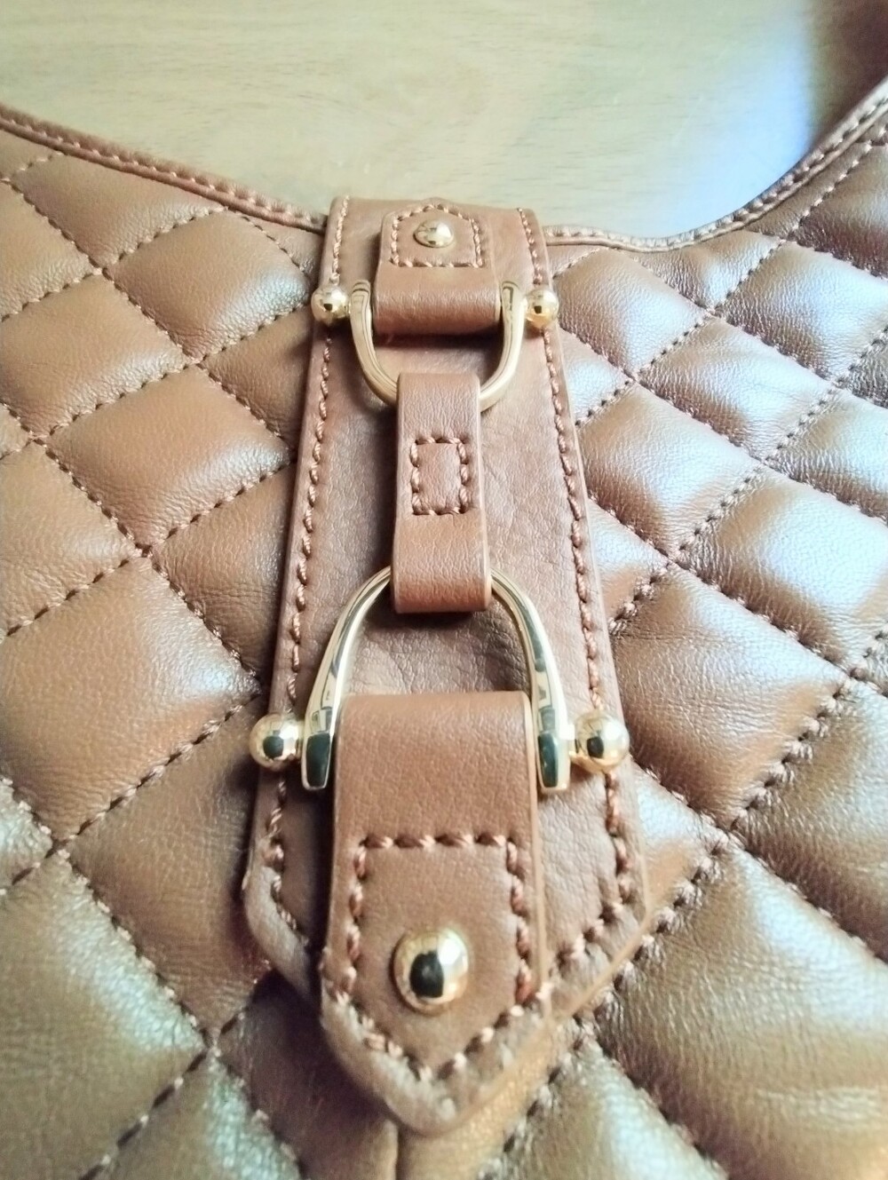 Talbots Equestrian Horsebit Style Quilted Genuine Leather Shoulder Bag - Picture 5 of 15